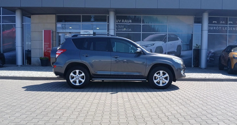 Toyota RAV4 cena 55900 przebieg: 240535, rok produkcji 2011 z Kalisz małe 596